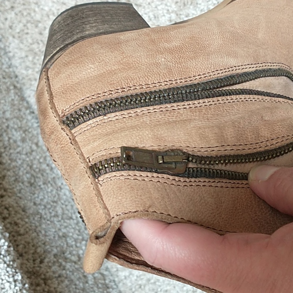Sundance low boots - Picture 2 of 6